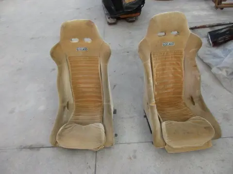 Front seats Sparco