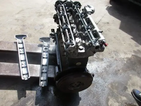 Engine overhauled for Jaguar Mk2 3.8