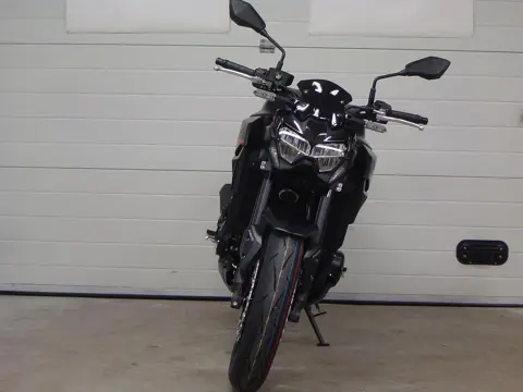 Kawasaki Z 900 (2020)