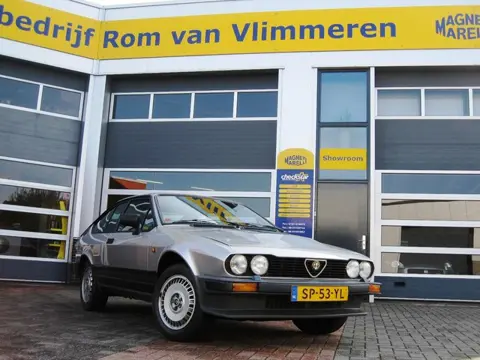 Alfa Romeo GTV 2.5 V6 Een klassieker in wording.