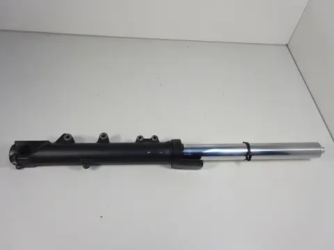 VOORPOOT RECHTS COMPLEET Triumph Sprint ST 1050 2005 - 2011