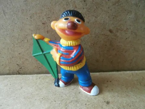 Sesamstraat/muppet figuurtje 9 adv7665