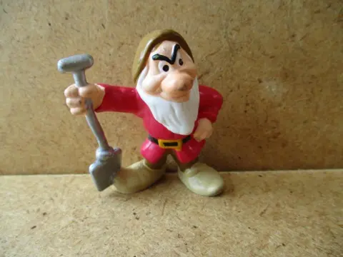 Sneeuwwitje 7 dwergen 4 adv7951