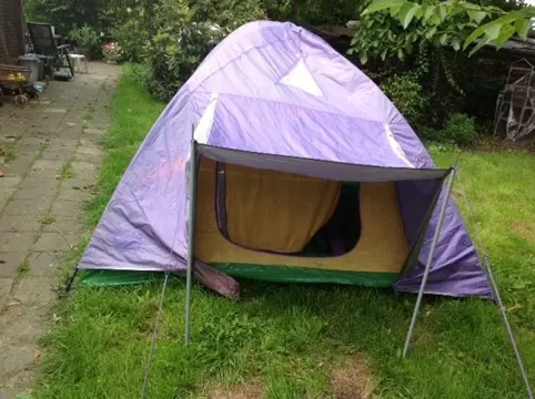 Tweepersoons koepeltent met luifel