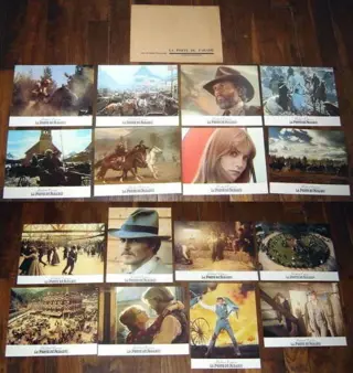 HEAVEN ' S GATE lobbycard set.