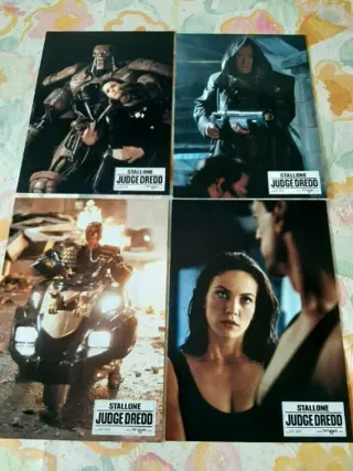 JUDGE DREDD lobbycard set.