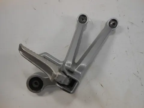DUO VOETSTEUN RECHTS Suzuki GSX R 750 2004 - 2005