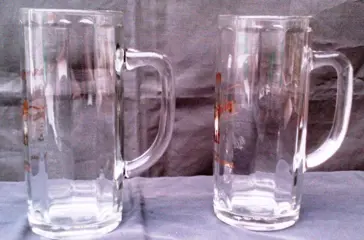 2 bierpullen Frankenheimer Altbier,glas, 0,4 l tapmaat,Nieuw