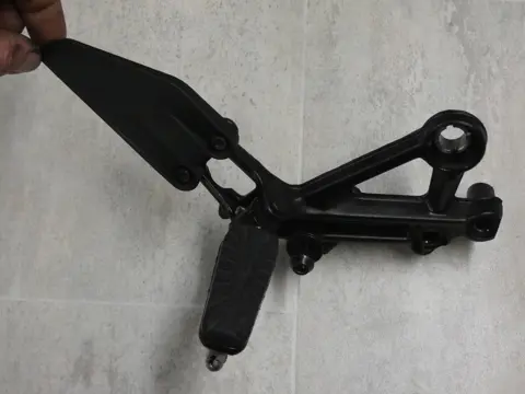 RECHTER SCHETSPLAAT KTM 250 Duke 2017 - 2020