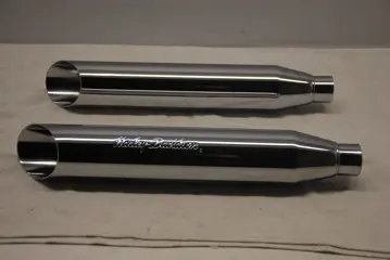 UITLAAT Harley Davidson Softtail 2000 - 2017