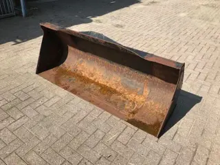 JCB Volumebak Schaffer JCB 403