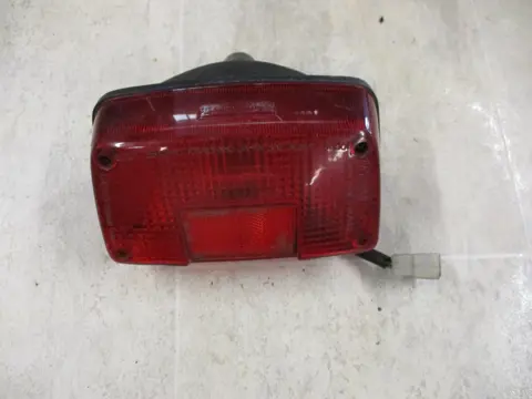 ACHTER LICHT Suzuki DR 600 S 1985 - 1989