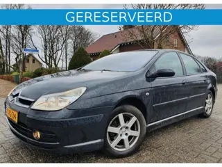 Citroen C5 1.8-16V Ligne Prestige met Leder, Airco en Opties !