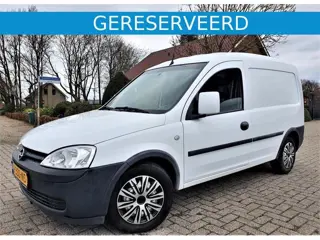 Opel Combo 1.4i Benzine met Zijdeur, Trekhaak en meer Opties !