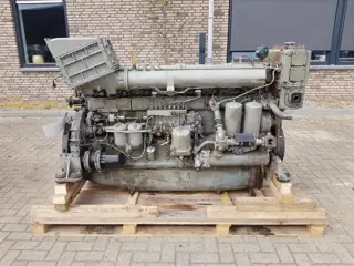 Deutz SBF8M716 Diesel motor 256 kW 350 PK Diesel engine