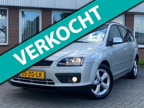 Ford Focus Wagon 1.8-16V Ambiente Flexifuel 1e EIGENR/PDC/S-VERWARMING/