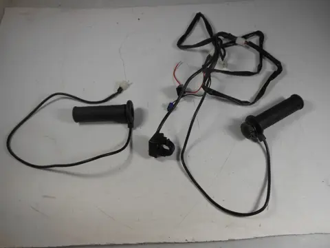 HANDVAT Suzuki DL 650 V STROM 2003 - 2011 / 2012 - 2014 /