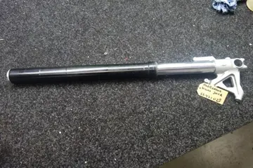 VOORPOOT RECHTS COMPLEET Husqvarna Nuda 900 2010 - 2014