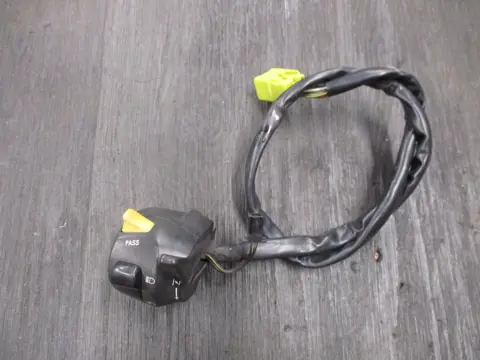 STUURSCHAKELAAR LINKS Suzuki GSX R 600 1995 - 2000