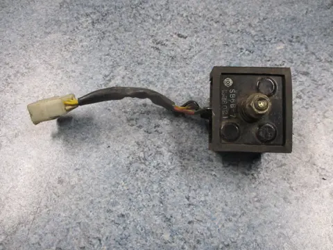 SPANNINGSREGELAAR Honda CB 750 1969 - 1977