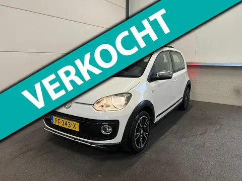 Volkswagen Up! 1.0 high up! BlueMotion Cross Up, Cruise, Pano, Navi, Stoelverw, Airco