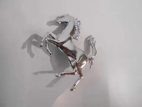 Embleem/mascotte/kenteken - Cavallino Ferrari in metallo