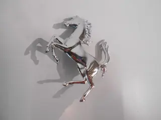 Embleem/mascotte/kenteken - Cavallino Ferrari in metallo