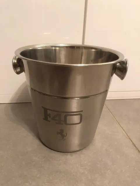 Accessoire - Sceau à champagne F40 - Ferrari