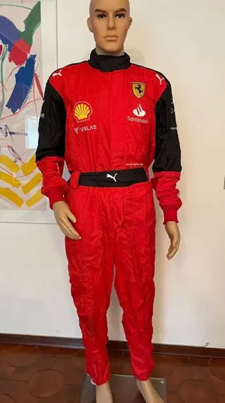 Ferrari - Formule 1 - Charles Leclerc - 2022 - Pak voor de