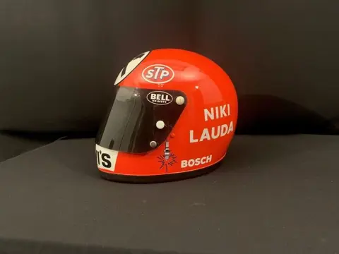March - Formule 1 - Niki Lauda - 1972 - Replica helm