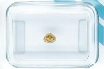 Diamant - 0.22 ct - Peer - NO RESERVE PRICE - fancy intens