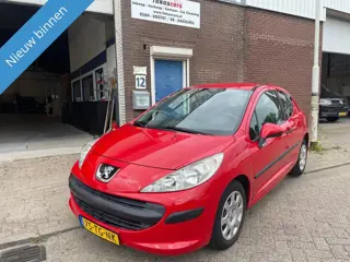 Peugeot 207 1.4 16V 3DRS NETTE 207 JAAR APK&AIRCO&NAP