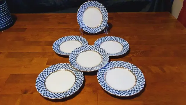 Lomonosov Imperial Porcelain Factory - Anna Yatskevich -