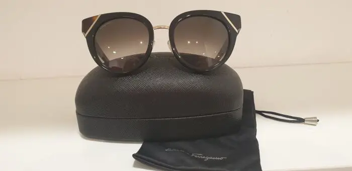 Salvatore Ferragamo - SF835S - Zonnebril