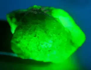 14,75 ct - Onbehandelde natuurlijke smaragd - Ruw - 2.95 g