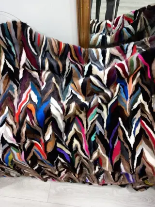 Artisan Furrier - Nerts Decoratief object