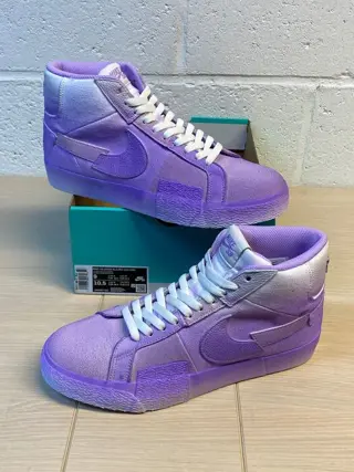 Nike - Blazer Mid Vintage Purple Spray P42,5 - Sneakers -