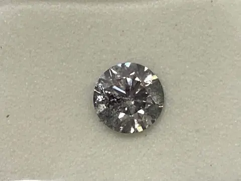 1 pcs Diamant - 0.70 ct - Rond - No reserve price, light