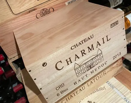 2013 Château Charmail - Haut-Médoc Cru Bourgeois - 6