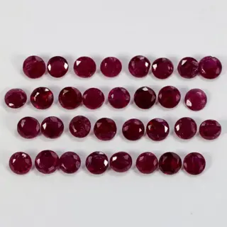 32 pcs Rood Ruby - Geen minimumprijs - 3.21 ct