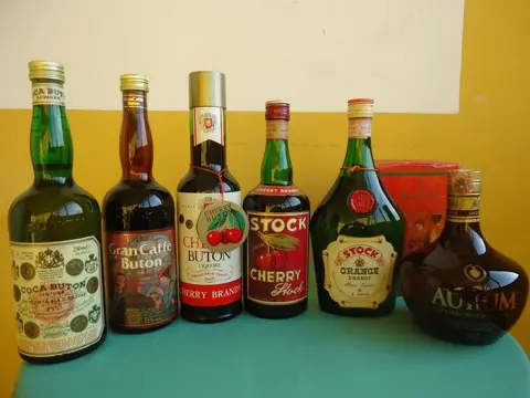 Coca Buton, Gran Caffe &amp; Cherry Buton, Cherry &amp;