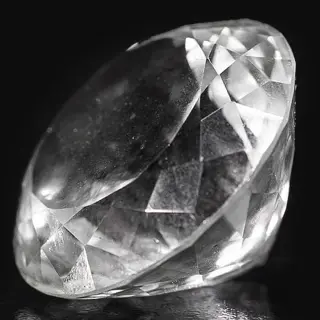 Diamantgeslepen bergkristal (200 karaat) - Diamant -