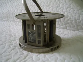 Oude theelichtje met brander