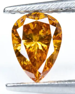Diamant - 0.57 ct - Natural Fancy Vivid Yellowish Orange -