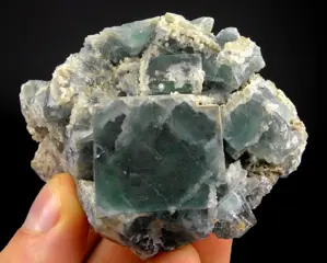 Staalblauw Fluoriet met Quartz - Mijn Les Sausses