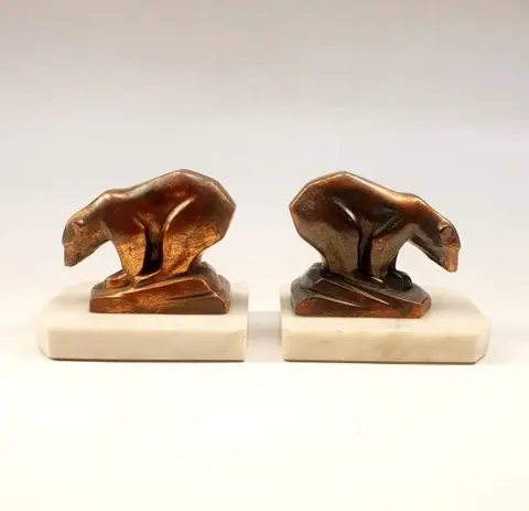 Paar brons gepatineerde "Polar Bears" boekensteunen. Art