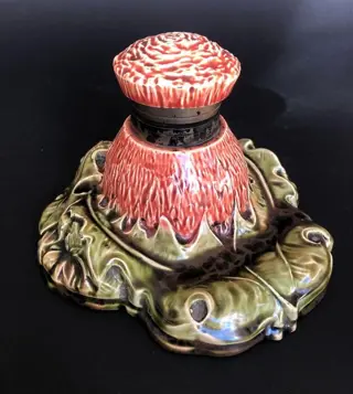 Art nouveau inktpot