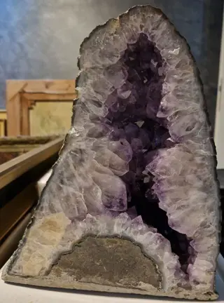 Amethist Geode - 30×22×20 cm - 8 kg - (1)