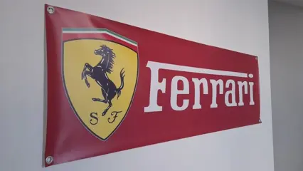 Decoratief object - Banner in pvc 150cm - Ferrari