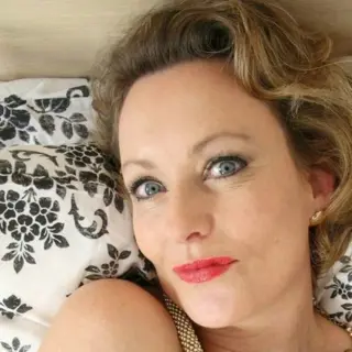 Anne 47 jaar uit Vosselare